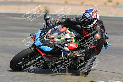 media/Oct-15-2022-TrackXperience (Sat) [[8f70b8b0be]]/Group 3/session 4 turn 1/